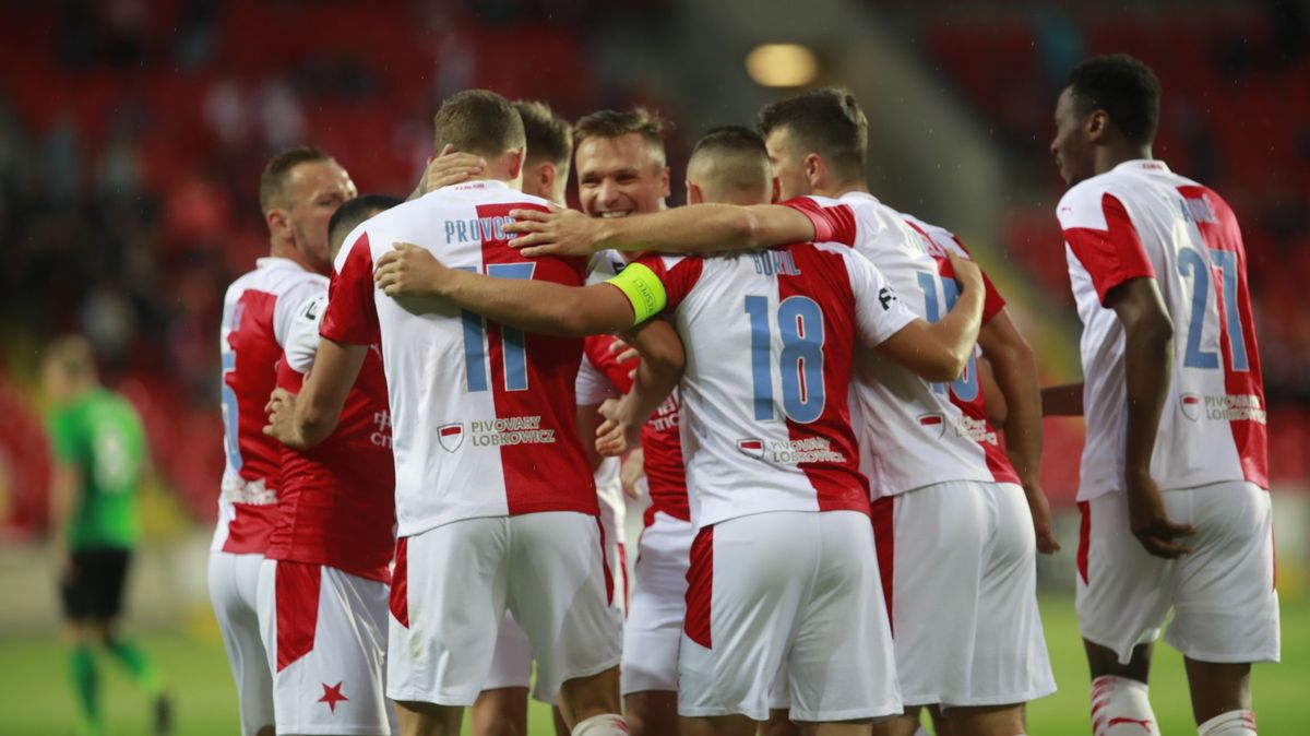 Čeští turisté sice do Dánska nesmí, Slavia na boj o Ligu mistrů ale ano